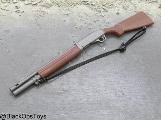 Remington M870 Shotgun w/Black Sling