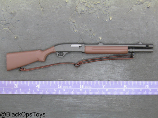 Remington M870 Shotgun w/Brown Sling