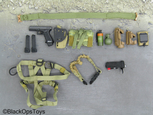 C.B.R.N. Assault Team - 9mm Pistol w/Belt & Gear Set