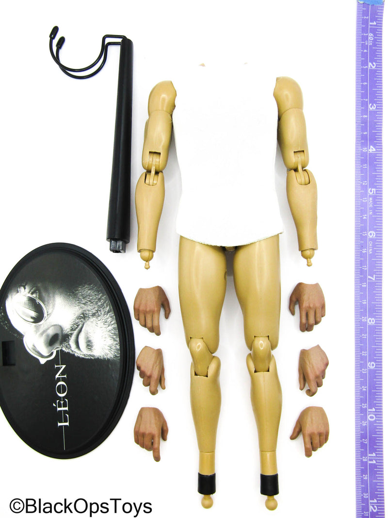 Load image into Gallery viewer, Léon The Professional - Male Base Body w/Hand Set &amp; Stand
