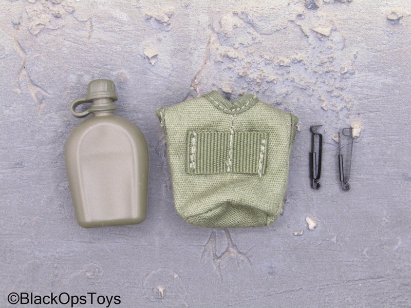 Load image into Gallery viewer, Vietnam US MACV-SOG - Canteen w/Pouch
