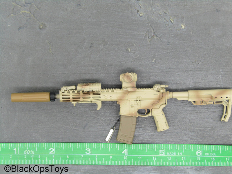 Load image into Gallery viewer, C.B.R.N. Assault Team - Tan M4 Assault Rifle w/Attachment Set
