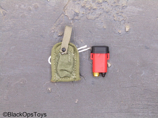 Vietnam US MACV-SOG - Strobe Light w/Pouch
