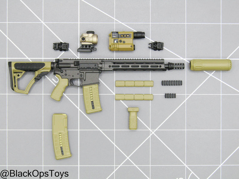 Load image into Gallery viewer, PMC - Tan &amp; Black 5.56 Rifle w/Attachment Set
