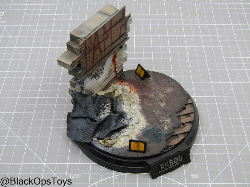 Load image into Gallery viewer, Detroit Revolution - Base Figure Stand Diorama
