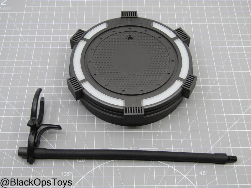 Load image into Gallery viewer, Iron Man - Light Up Base Figure Stand (READ DESC)

