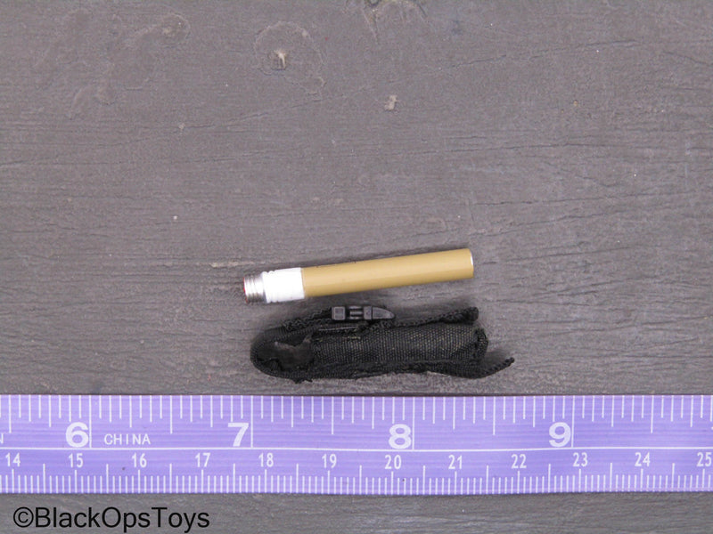 Load image into Gallery viewer, Russian Spetsnaz MVD SOBR - Flare w/Black MOLLE Pouch
