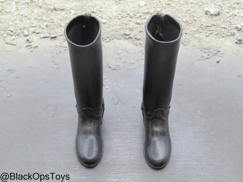 Load image into Gallery viewer, Star Wars ROTJ - Han Solo - Black Leather Like Boots (Peg Type)
