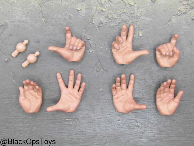 Load image into Gallery viewer, Star Wars ROTJ - Han Solo - Male Hand Set (x7)
