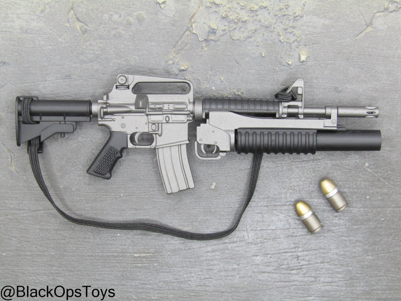 Load image into Gallery viewer, M4 Carbine w/M203 Grenade Launcher &amp; Sling
