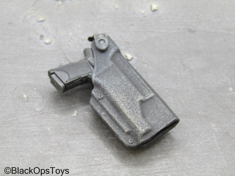 Load image into Gallery viewer, Hot Toys Terminator John Connor - Pistol w/Black Holster
