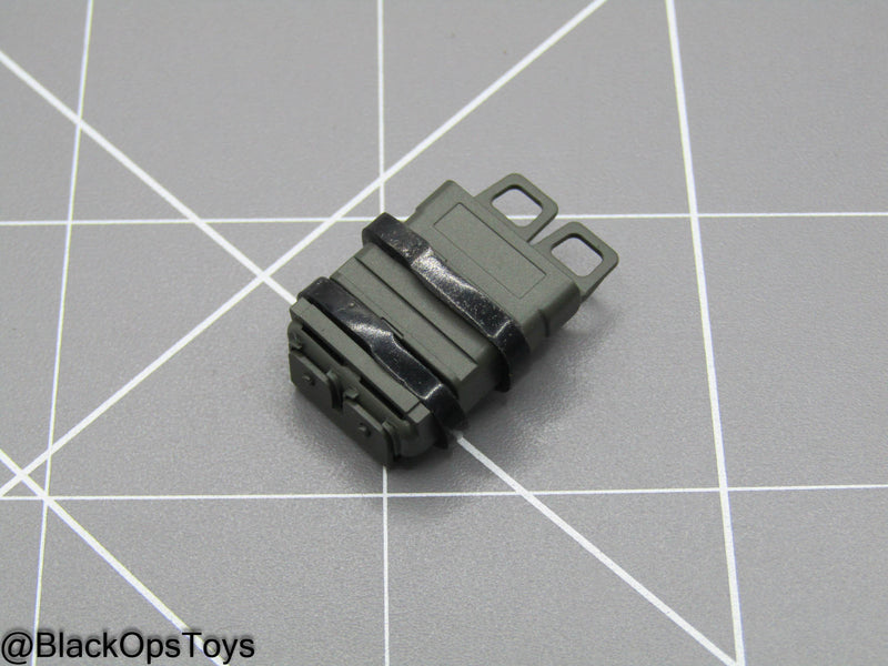 Load image into Gallery viewer, HK SDU Assault Team Rifleman - Hardshell 5.56mm Mag Pouch
