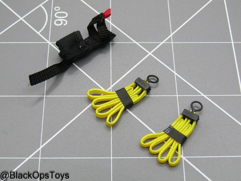 Load image into Gallery viewer, HK SDU Assault Team Rifleman - Flexcuffs w/Pouch
