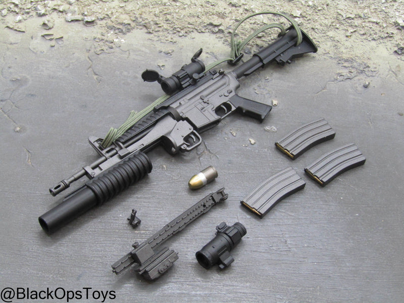 Load image into Gallery viewer, M4 Carbine w/M203 Grenade Launcher &amp; Attachment Set
