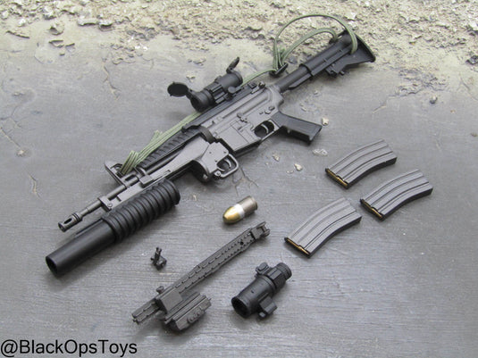 M4 Carbine w/M203 Grenade Launcher & Attachment Set