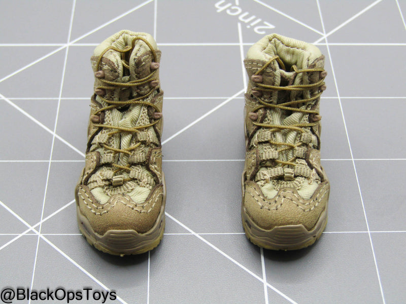 Load image into Gallery viewer, HK SDU Assault Team Rifleman - Tan Leather Boots (Foot Type)
