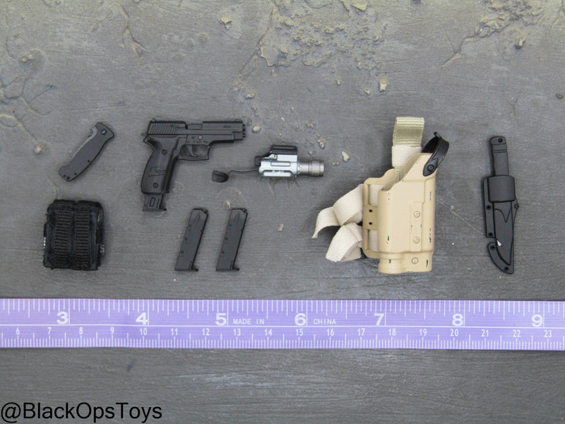 Load image into Gallery viewer, Chris Kyle Remastered DX - SIG P226N Pistol w/Drop Leg Holster &amp; Knife

