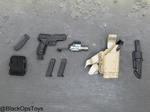 Chris Kyle Remastered DX - SIG P226N Pistol w/Drop Leg Holster & Knife