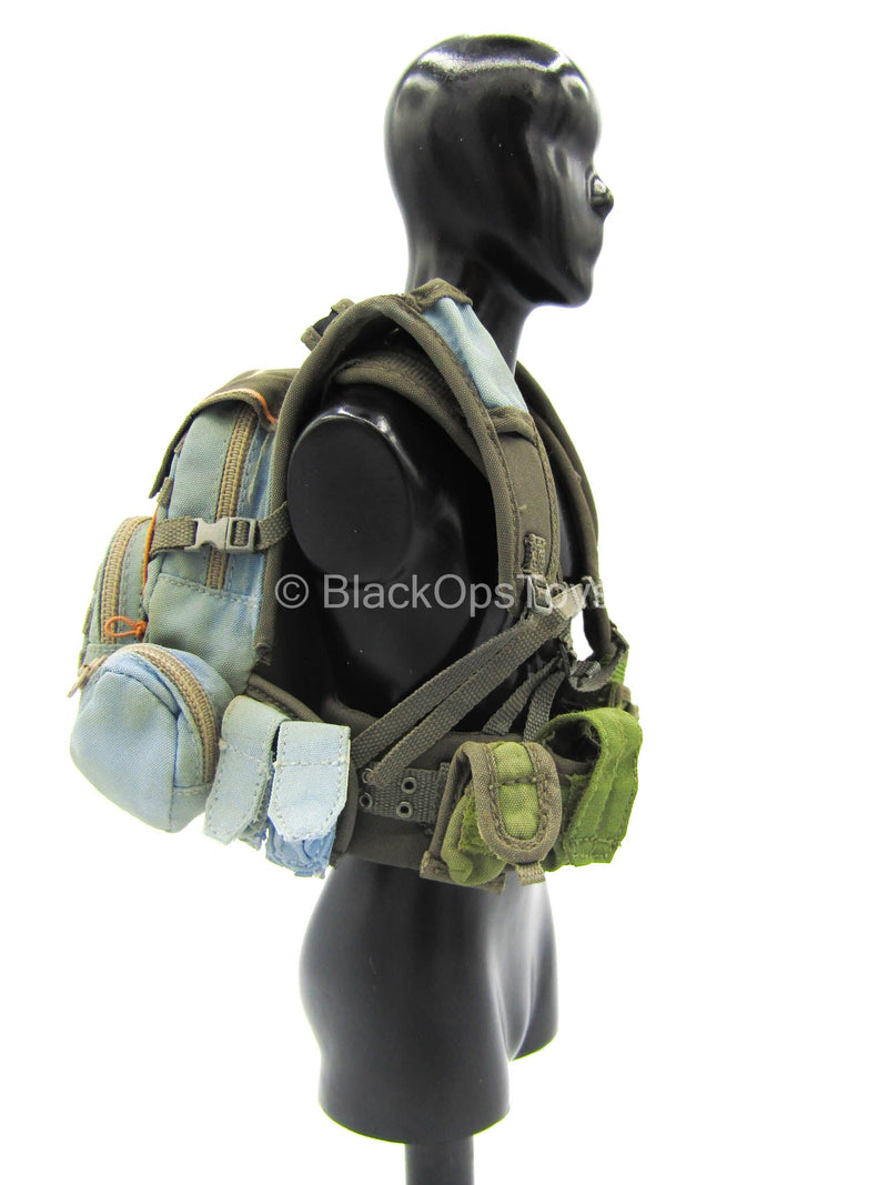 Load image into Gallery viewer, The Division 2 - Brian Johnson - Backpack w/Harness Set
