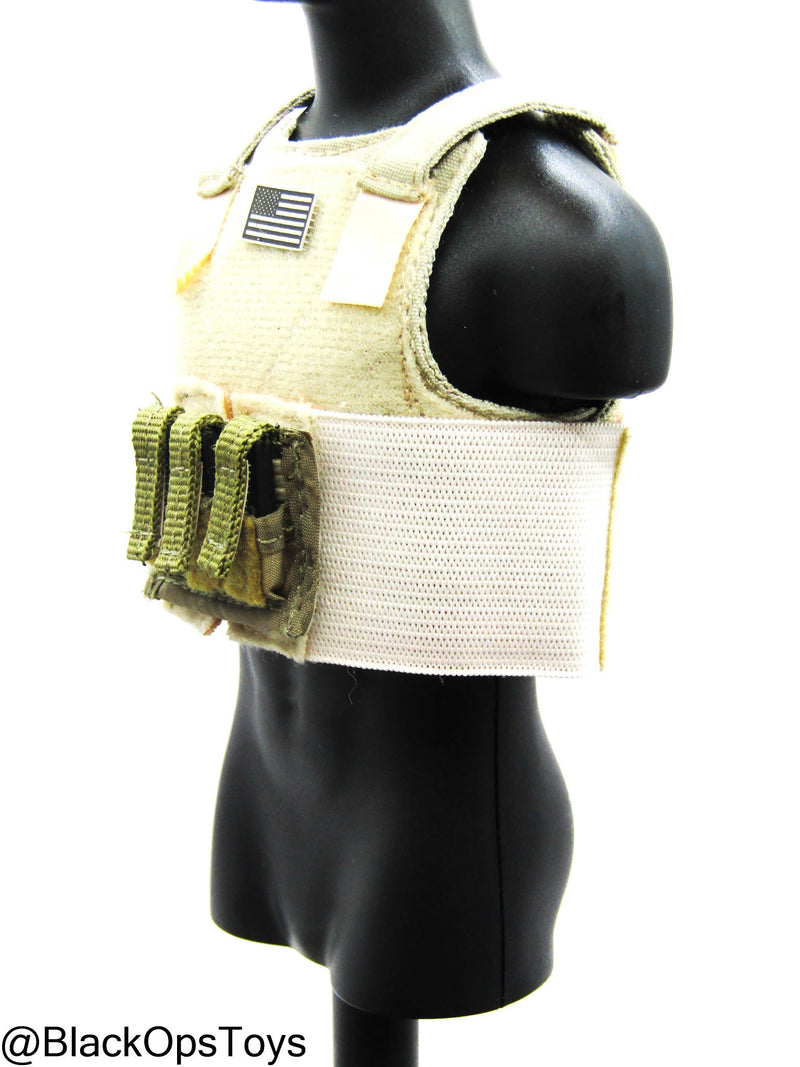 Load image into Gallery viewer, FDE Tan Body Armor w/American Flag Patch &amp; Triple Cell Pistol Mag Pouch
