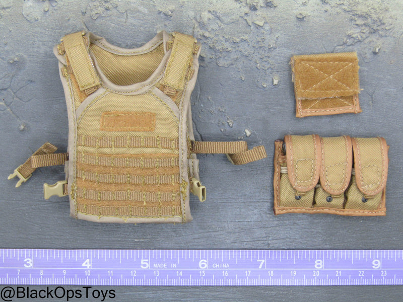 Load image into Gallery viewer, Coyote Tan MOLLE Plate Carrier w/Pouch Set
