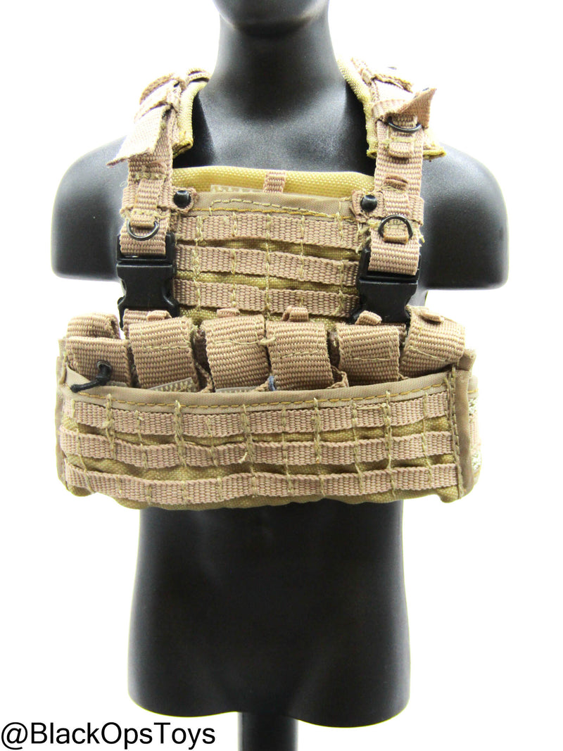 Load image into Gallery viewer, FDE Tan MOLLE Plate Carrier
