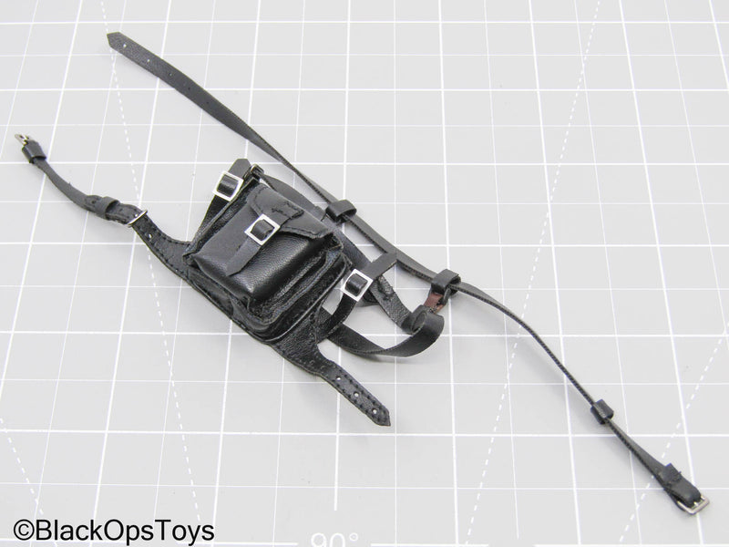 Load image into Gallery viewer, Player Unknowns Battlegrounds - Black Leg Pouch
