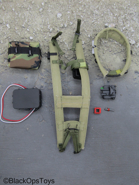 US Marine Gunnery Sergeant Crews - MILES Laser System w/Gear Set