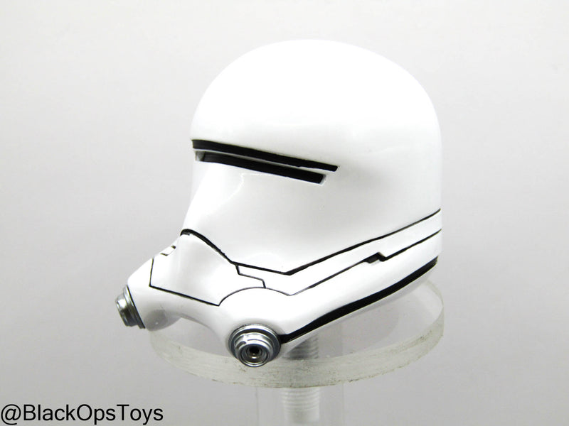 Load image into Gallery viewer, Star Wars - Flame Trooper Helmeted Headsculpt
