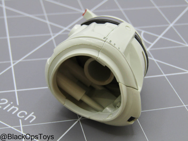 Load image into Gallery viewer, Star Wars - Clone Trooper Helmeted Headsculpt
