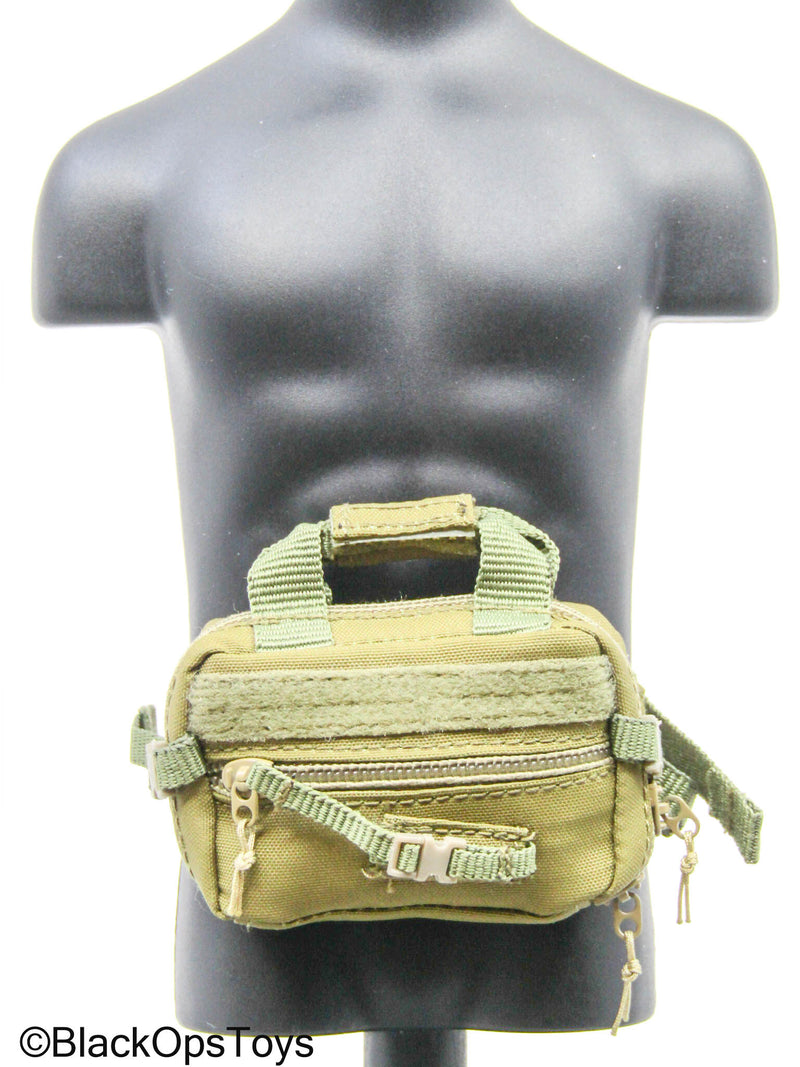 Load image into Gallery viewer, Tan Waist Pack
