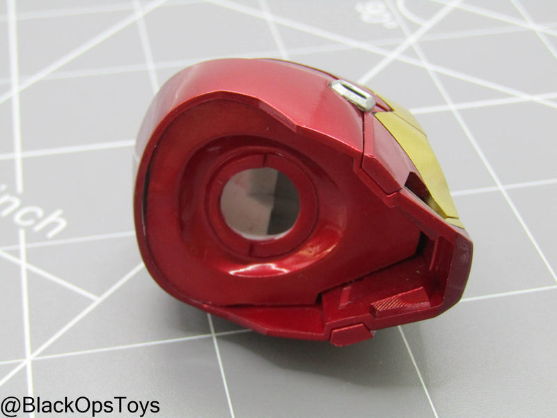 Load image into Gallery viewer, Iron Man - Helmeted Headsculpt
