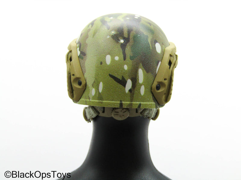 Load image into Gallery viewer, French Commandement - Multicam Camo Helmet

