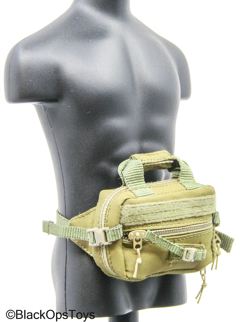 Load image into Gallery viewer, Tan Waist Pack
