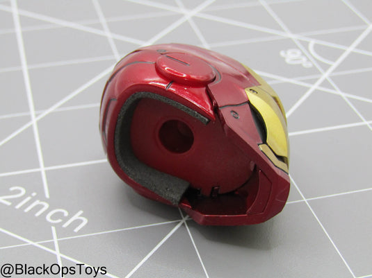 Iron Man - Light Up Helmeted Headsculpt (READ DESC)