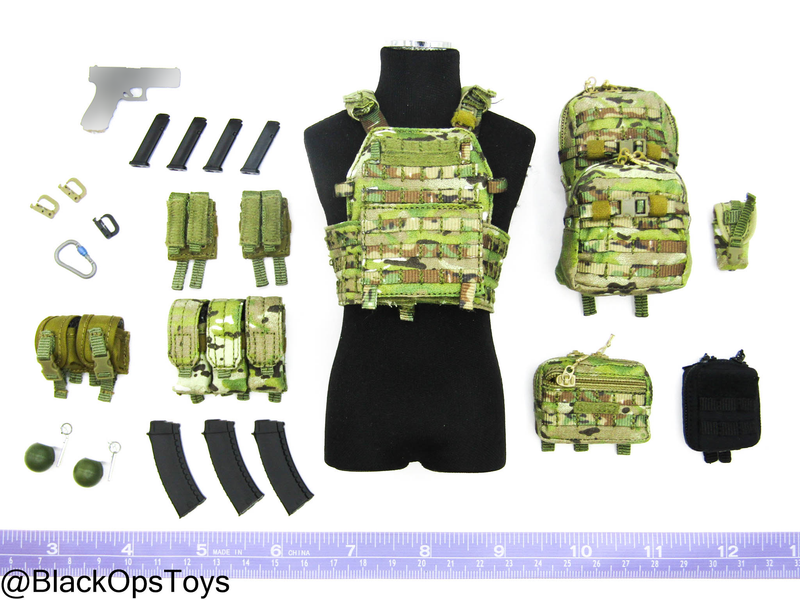 Load image into Gallery viewer, FSB Alpha Team Leader R - Multicam MOLLE Plate Carrier w/Pouch Set
