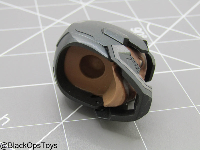 Load image into Gallery viewer, War Machine - Helmeted Headsculpt w/Exposed Face
