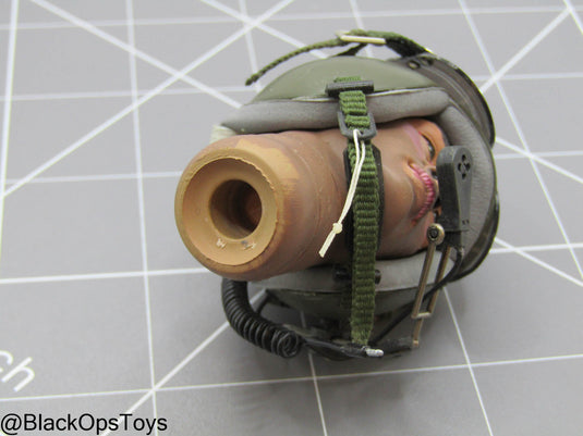 Male Headsculpt w/Custom Pilots Helmet