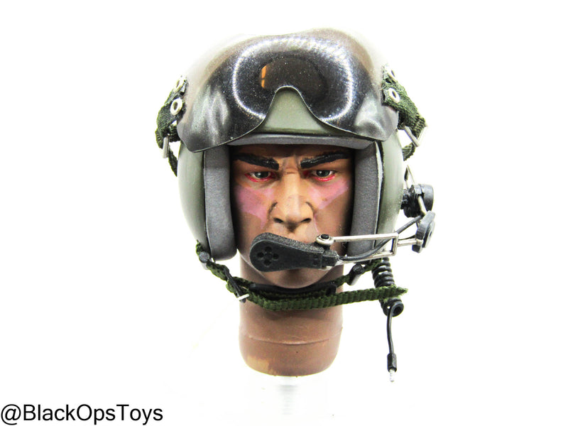 Load image into Gallery viewer, Male Headsculpt w/Custom Pilots Helmet
