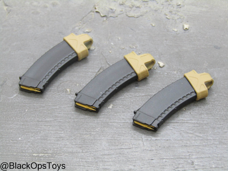 Load image into Gallery viewer, FSB Alpha Team Leader R - Black Magazines w/Magpul Set (x3)
