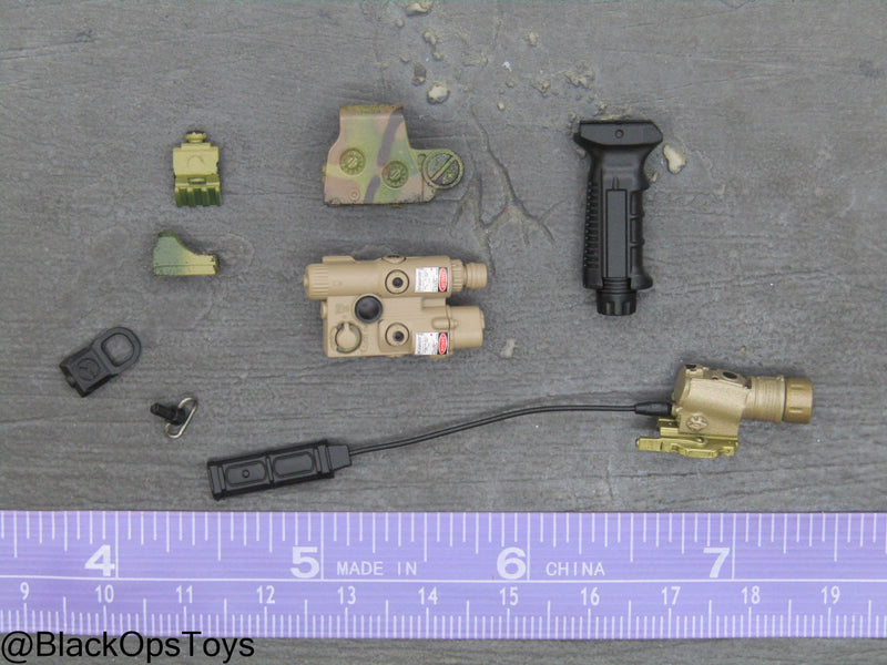 Load image into Gallery viewer, FSB Alpha Team Leader R - Weapon Attachment Set

