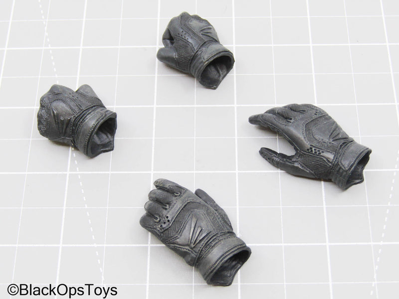 Load image into Gallery viewer, Black Gloved Hand Lot (x4) (Hot Toys)
