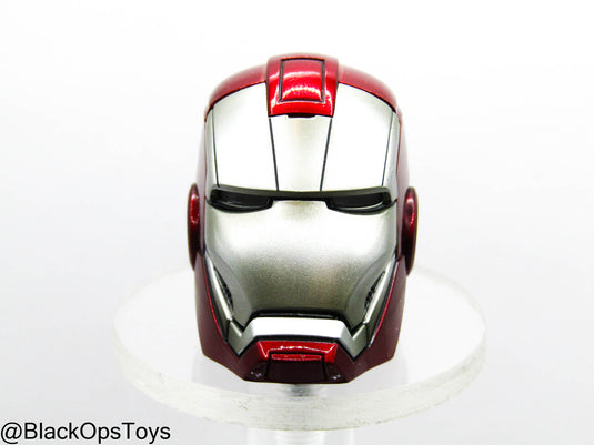 Iron Man - Light Up Helmeted Headsculpt (READ DESC)