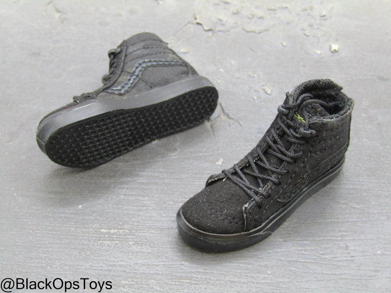 Load image into Gallery viewer, HRT Minuteman - Black Multicam Sk8 Shoes (Peg Type)
