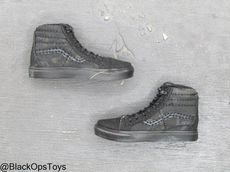 Load image into Gallery viewer, HRT Minuteman - Black Multicam Sk8 Shoes (Peg Type)
