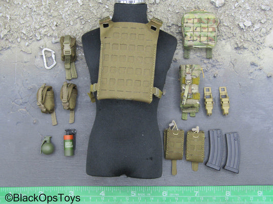 French Commandement - Tan MOLLE Body Armor Vest w/Pouch & Gear Set