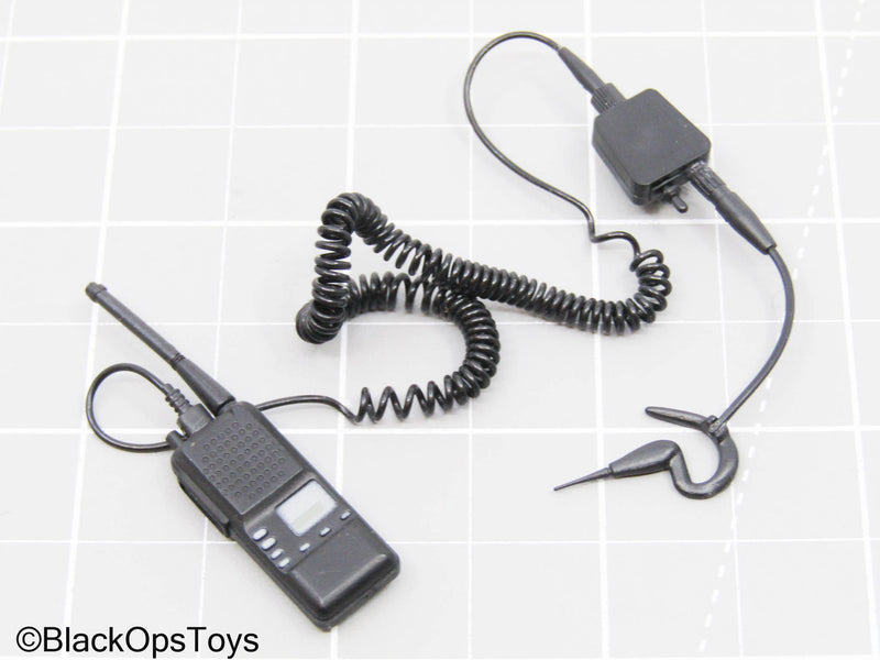 Load image into Gallery viewer, Black Radio w/Earpiece
