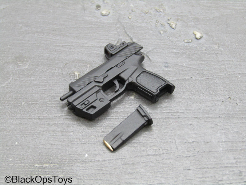 Load image into Gallery viewer, Black Widow - Natasha Romanov - Black Pistol w/Tac Light &amp; Red Dot Sight
