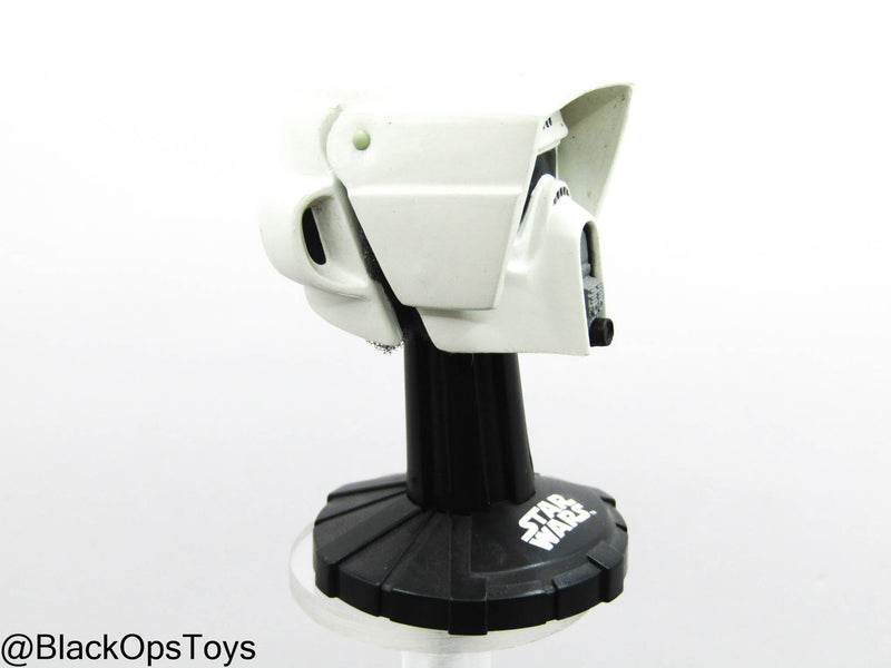 Load image into Gallery viewer, Star Wars - Scout Trooper Helmet w/Stand (READ DESC)
