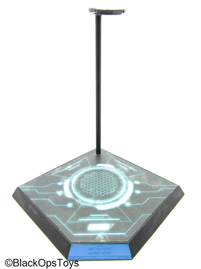 Load image into Gallery viewer, Marvel - Iron Man - Mark III Stealth Mode Base Figure Stand
